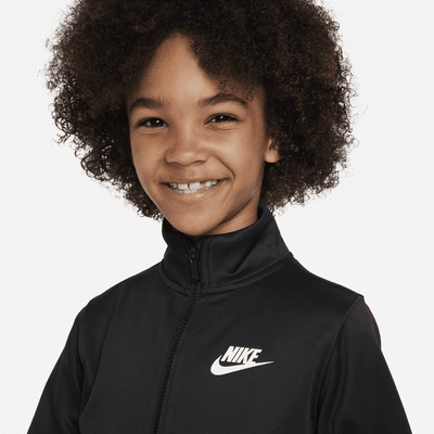 Conjunto de entrenamiento Dri-FIT para niños talla pequeña Nike Sportswear Lifestyle Essentials 2-Piece Set