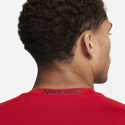 Nike Pro Men's Dri-FIT Slim Long-Sleeve Fitness Top