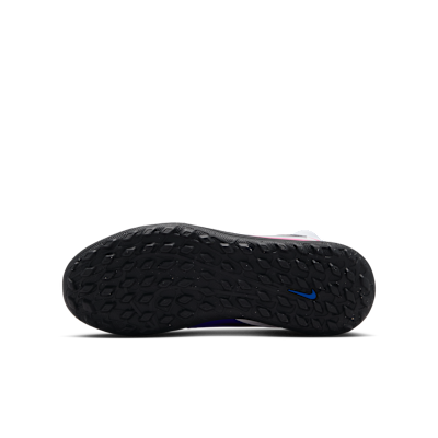 Nike Jr. Phantom 6 High Club Big Kids' Turf Soccer Shoes