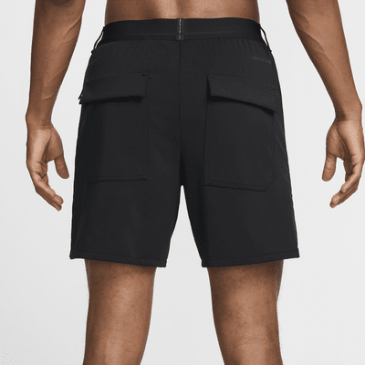 Nike A.P.S. Shorts versátiles de 15 cm Dri-FIT ADV para hombre