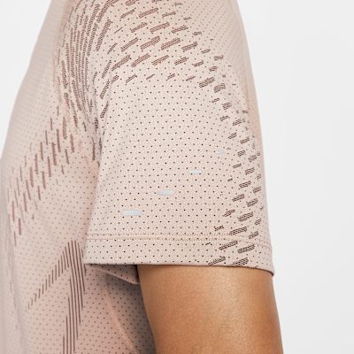 나이키 스트라이드 남성 드라이 핏 ADV 반팔 러닝 탑