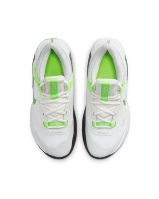 Nike Kids' Grade School Air Zoom Crossover Basketball Shoes