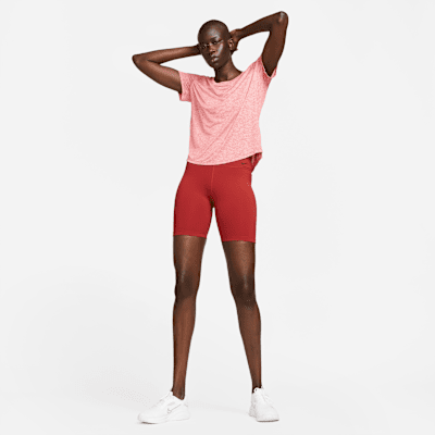 Playera de manga corta y ajuste estándar para mujer Nike Dri-FIT One