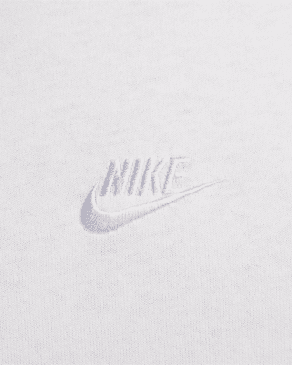 Nike Sportswear Premium Essentials