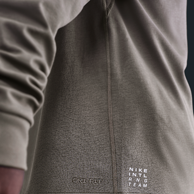 Maglia a manica lunga Dri-FIT Nike Primary – Uomo