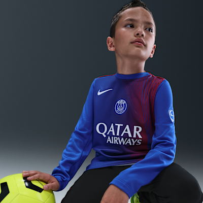 Paris Saint-Germain Academy Pro Third Older Kids' Nike Dri-FIT Total 90 Football Pre-Match Long-Sleeve Top