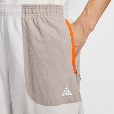 ナイキ ACG "Wolf Tree" プラス フリース パンツ