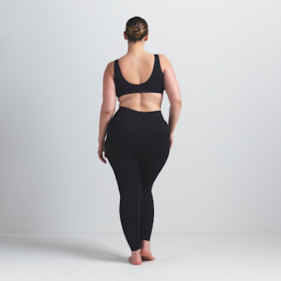 Leggings de tiro alto de 66 cm para mujer NikeSKIMS Matte