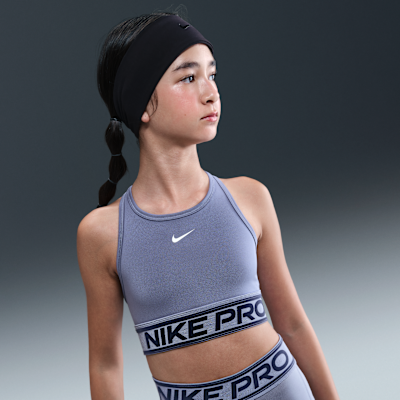 Nike Pro Swoosh