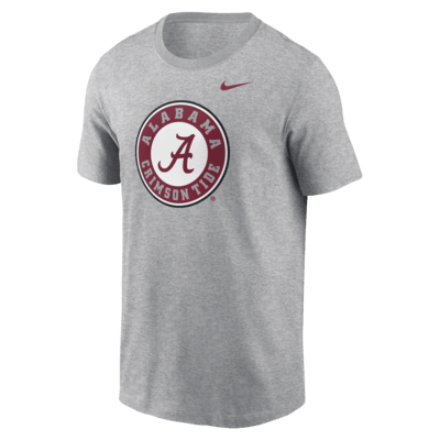 Playera universitaria Nike para hombre Alabama Crimson Tide Primetime Evergreen Alternate Logo