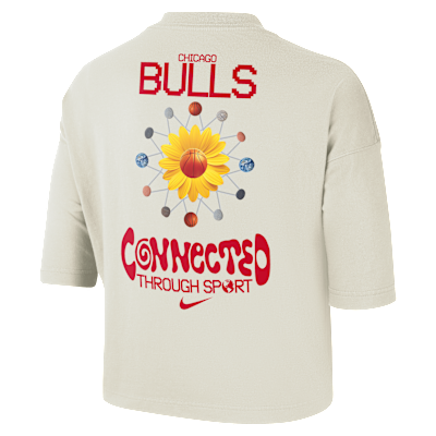 Chicago Bulls Courtside Women's Nike NBA Boxy T-Shirt