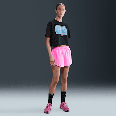 Nike Sportswear Club Women's Cropped T-Shirt