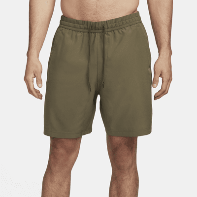 Shorts Dri-FIT de 18 cm versátiles sin forro para hombre Nike Form