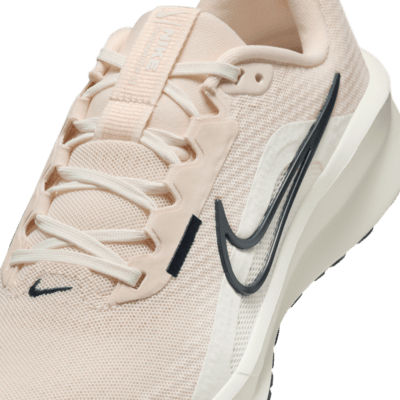 Nike Downshifter 13 hardloopschoenen voor dames (straat)