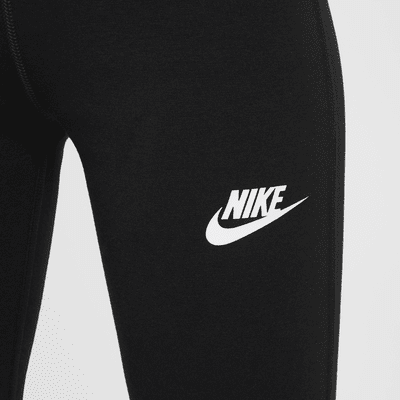 Nike Sportswear Classic Leggings mit hohem Bund und ausgestelltem Bein für Mädchen