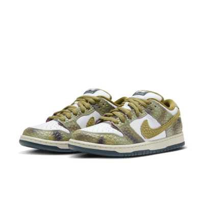 รองเท้าสเก็ตบอร์ด Nike SB Dunk Low Pro