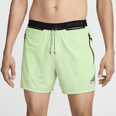 Short de running Dri-FIT 13 cm avec sous-short intégré Nike Trail Second Sunrise pour homme