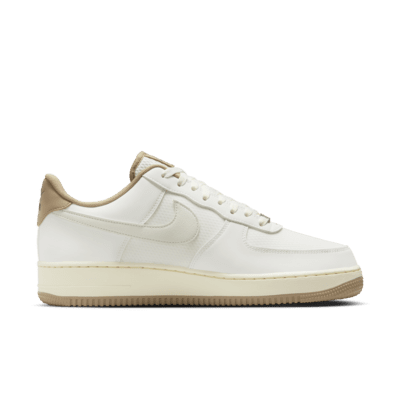 Tenis acondicionados para el invierno para hombre Nike Air Force 1 '07 LV8