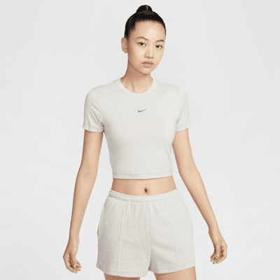 Nike Sportswear Women's Slim Cropped T-Shirt