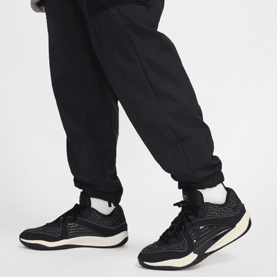 Nike DNA Men's Repel Woven Basketball Cargo Trousers. Nike IL