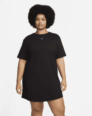 Женская футболка Nike Sportswear Essential Short-Sleeve Dress (Plus Size)