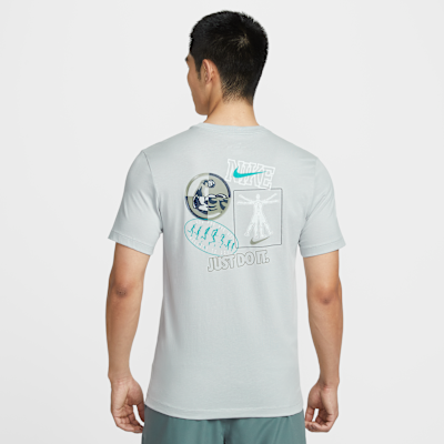Nike Men's T-Shirt
