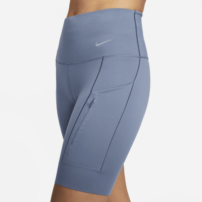 Shorts de ciclismo con bolsillos de tiro alto de 20 cm de sujeción firme para mujer Nike Go