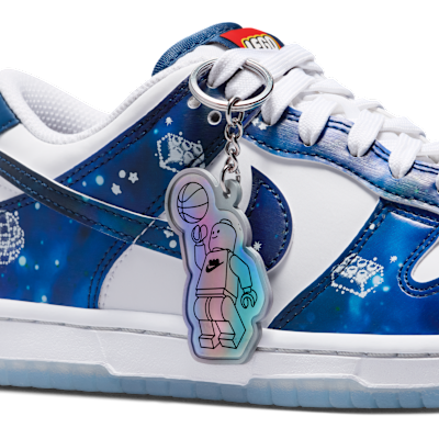 Nike Dunk LOW x LEGO® コレクション ジュニアシューズ