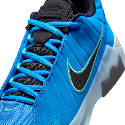 LeBron Witness 9 Basketball Shoes