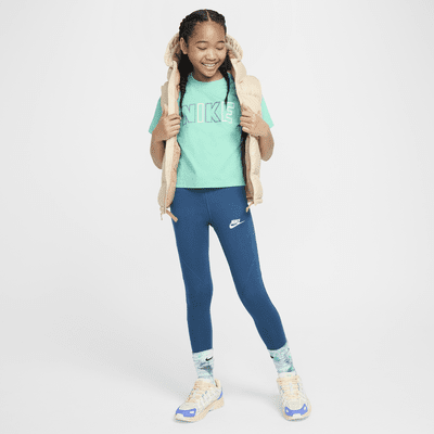 Nike Sportswear Essential T-shirt voor meisjes