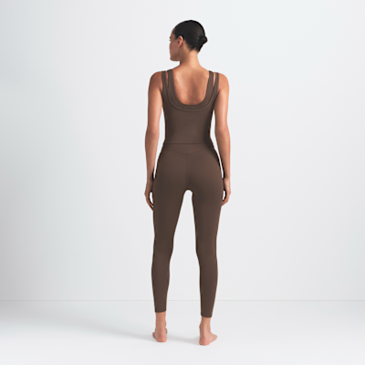 NikeSKIMS Matte Women's High-Waisted 26" Knee Grip Leggings