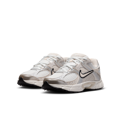 Tenis para niños grandes Nike V5 RNR