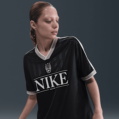 Nike Sportswear Women's V-Neck Jersey Top