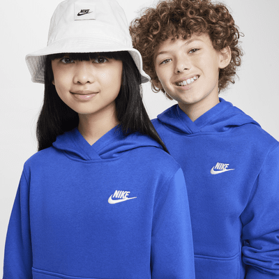 Nike Sportswear Club fleece-hettegenser til store barn