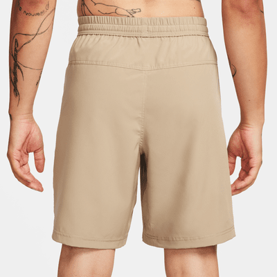 Shorts versátiles Dri-FIT de 23 cm sin forro para hombre Nike Form