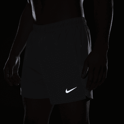 Nike Challenger Men's Dri-FIT 12.5cm (approx.) 2-in-1 Versatile Shorts