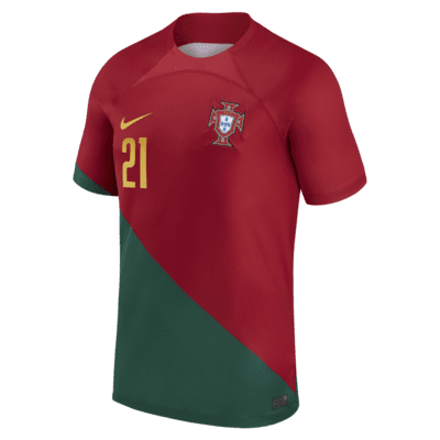 Campaña bulto blanco Jersey de fútbol Nike Dri-FIT de la selección nacional de Portugal local  2022/23 Stadium (Diogo Jota) para hombre. Nike.com