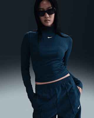 Женские  Nike Sportswear Essential Ribbed Mock-Neck Long-Sleeve Top