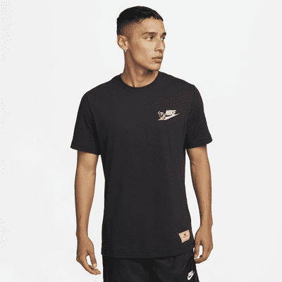 Calle Degenerar cocinero Nike Sportswear Men's T-Shirt. Nike LU