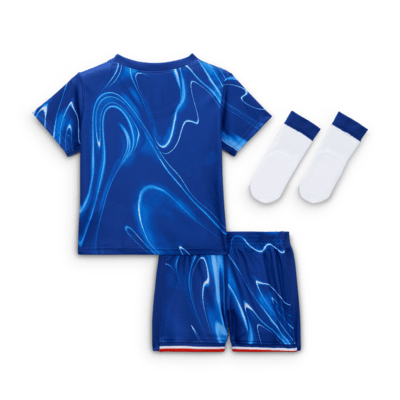 FC Chelsea 2024 Stadium Home dreiteiliges Nike Replika Fußballtrikot-Set (Babys und Kleinkinder)