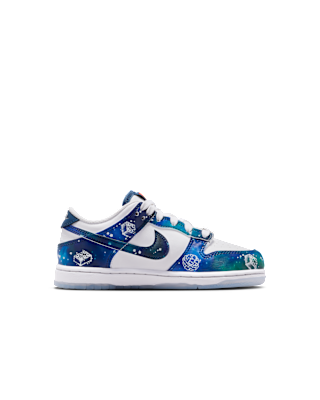 Nike Dunk 低筒鞋 x 樂高® 系列