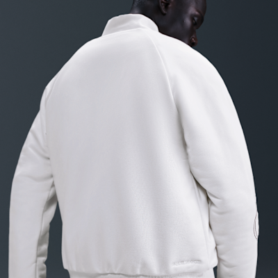 LeBron Standard Issue Men's Therma-FIT Filled Jacket