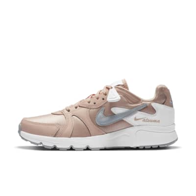 nike atsuma blanche