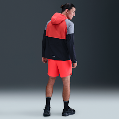 Nike Stride Pantalón corto de running 2 en 1 Dri-FIT de 18 cm - Hombre