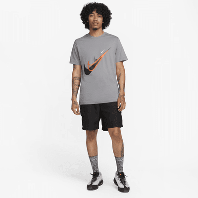 Nike Sportswear Men's T-Shirt. Nike BG