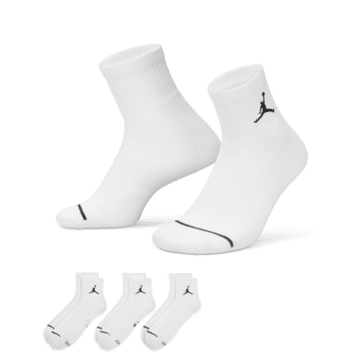 Jordan Everyday Max Ankles Socks (3 Pairs). Nike SE