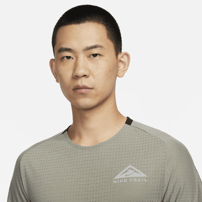 เสื้อวิ่งเทรลแขนสั้นผู้ชาย Nike Dri-FIT Trail Solar Chase