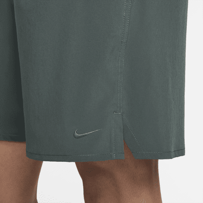 Nike Unlimited Pantalons curts Dri-FIT versàtils sense folre de 18 cm - Home