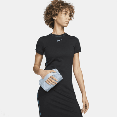 Nike Sportswear Futura Luxe Women's Crossbody Bag (1L). Nike.com
