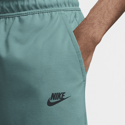 Shorts ligeros de tejido Knit para hombre Nike Sportswear Tech